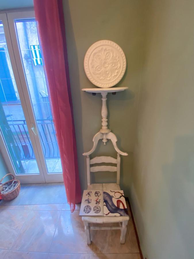 나폴리 Casa Gioia, Tra Palazzo Reale,Lungomare E Monte Echia 아파트 외부 사진