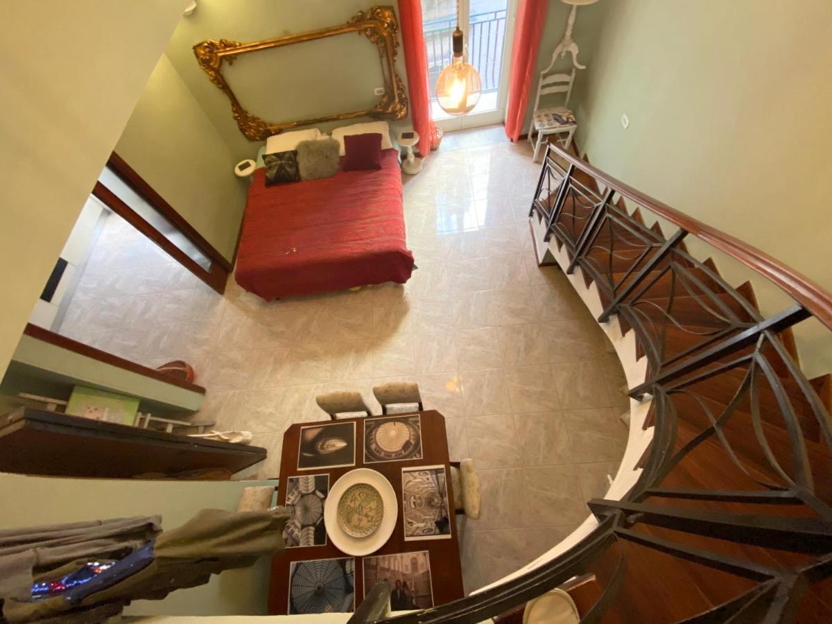 나폴리 Casa Gioia, Tra Palazzo Reale,Lungomare E Monte Echia 아파트 외부 사진