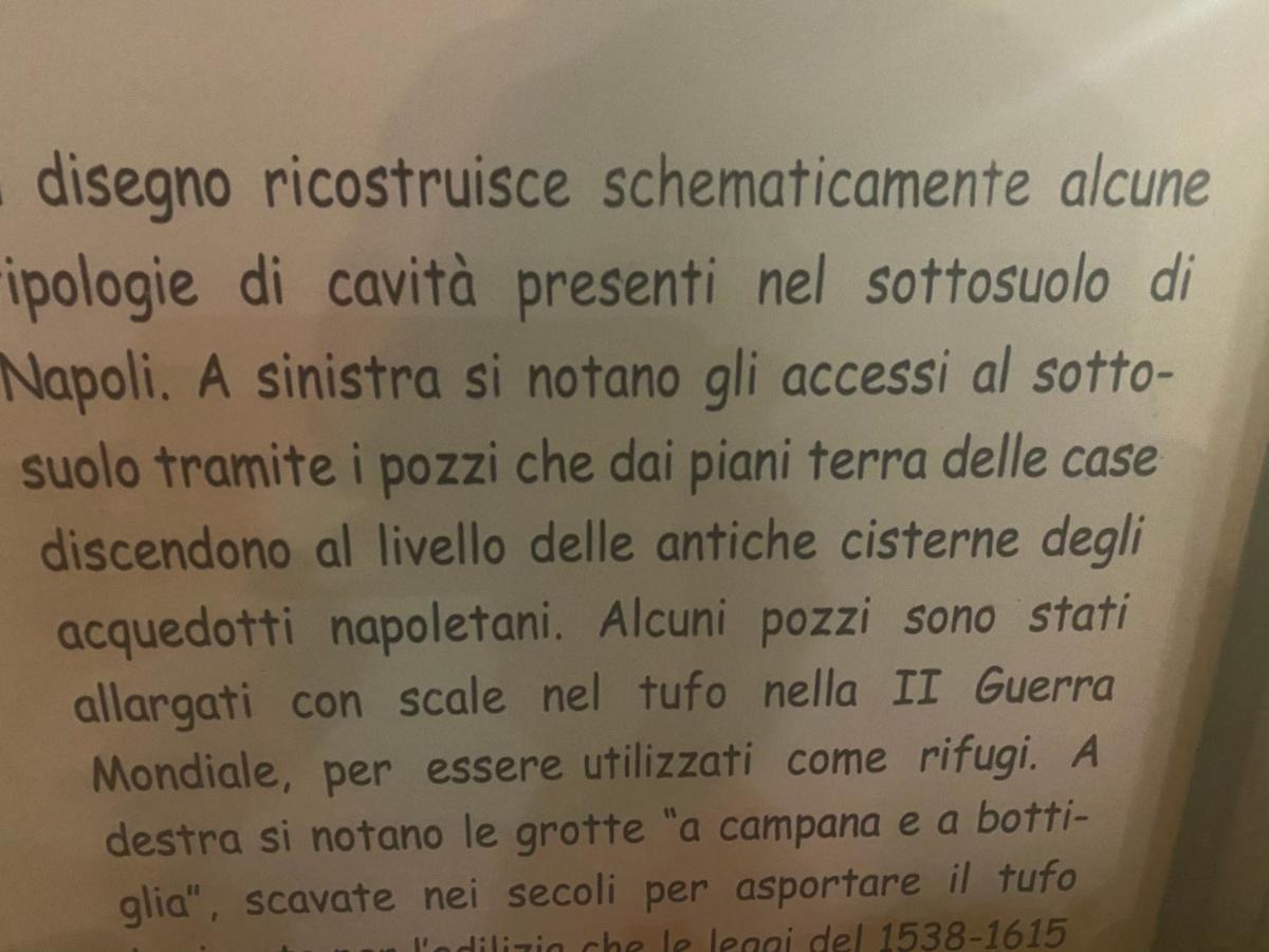 나폴리 Casa Gioia, Tra Palazzo Reale,Lungomare E Monte Echia 아파트 외부 사진